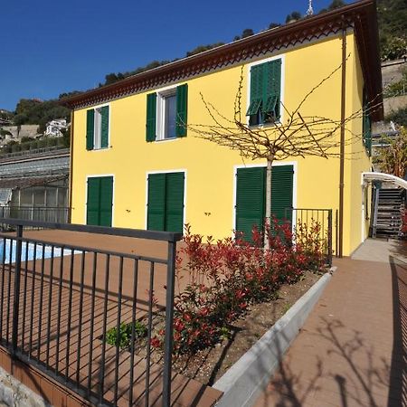 Agriturismo Ca Du Bega 阿尔玛·迪·塔吉亚 外观 照片